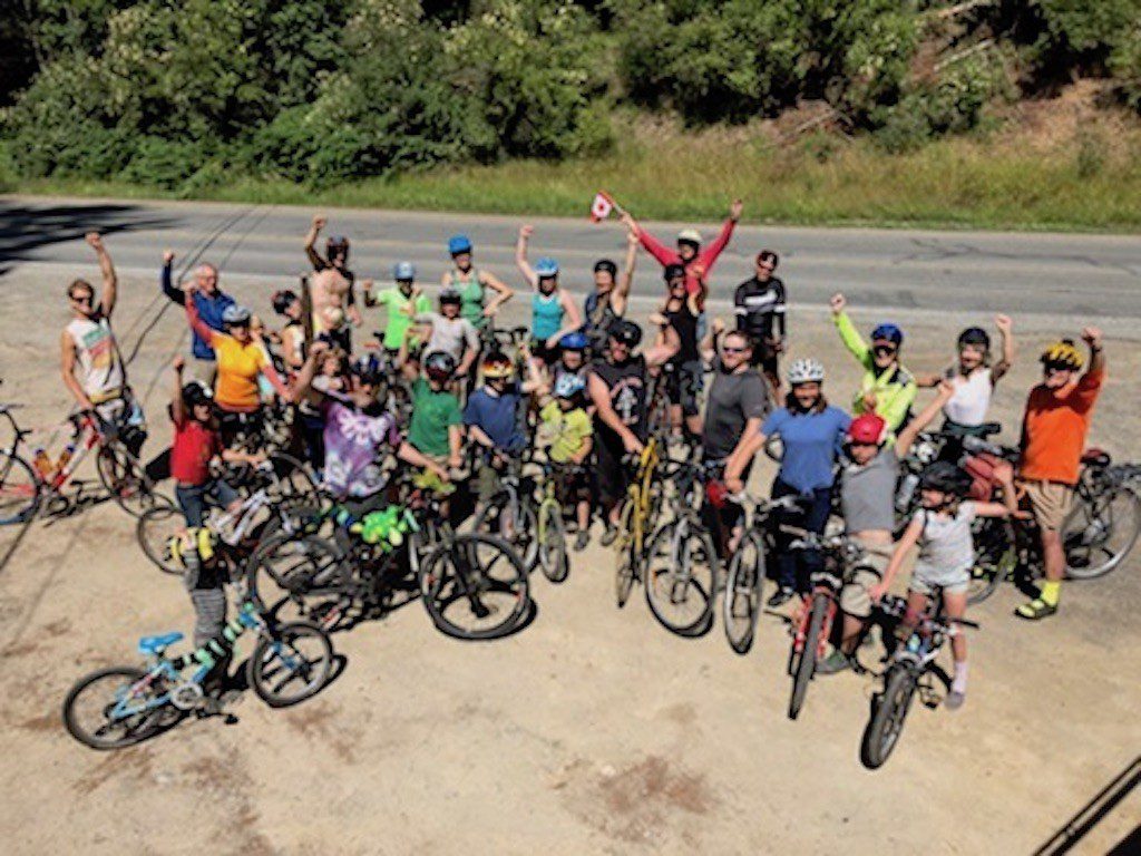 Kipp-Nash-bike-rally-group